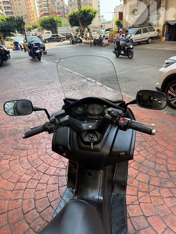 gold edition honda silverwing 600 cc crystal 9