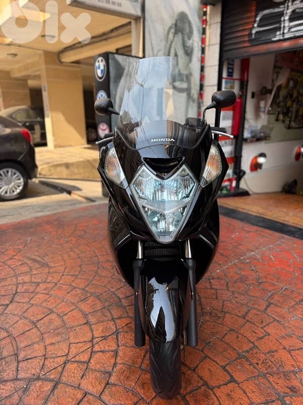 gold edition honda silverwing 600 cc crystal 11