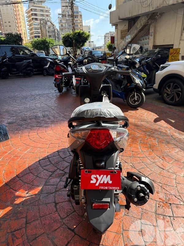 sym GR 150 cc limited okm 2025 6