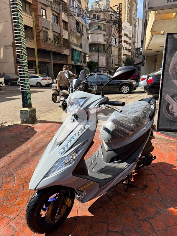 sym GR 150 cc limited okm 2025 13