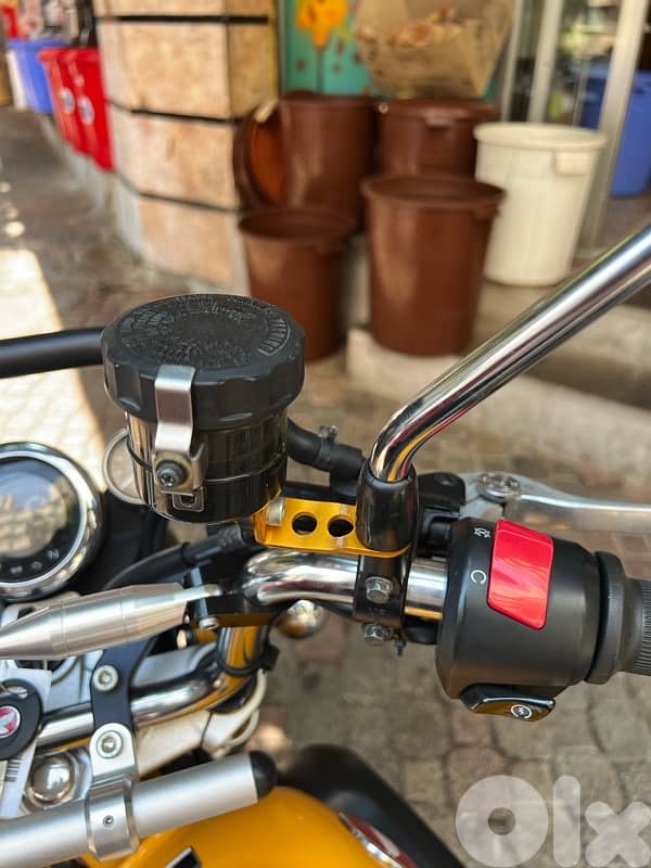 Honda monkey 125 cc all aftermarket sport parts added 5