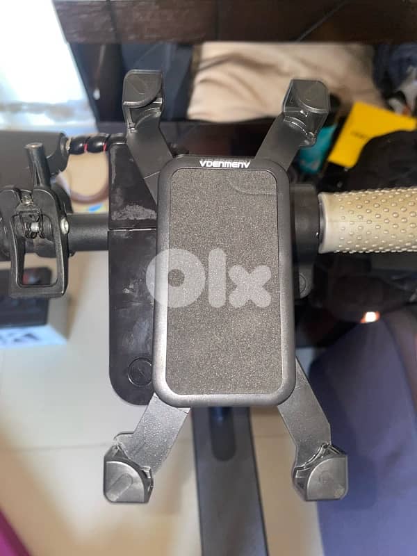 phone holder  for electric scooter 1