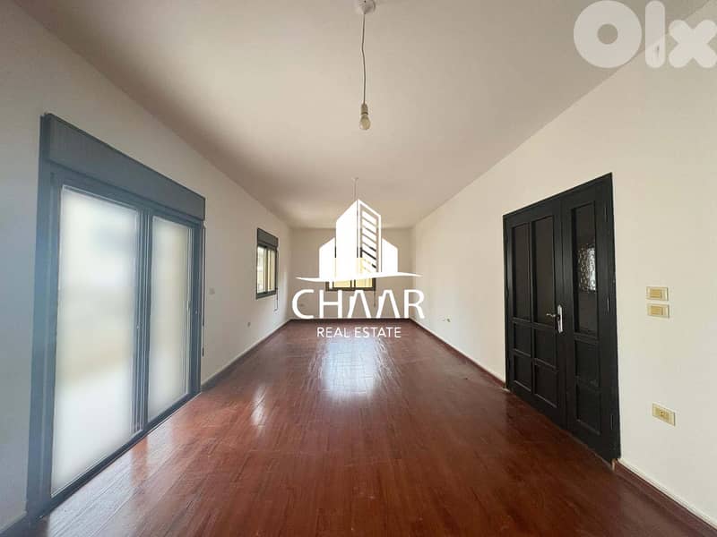 #R2670 -  Apartment for Sale in Furn Al Chebak 0