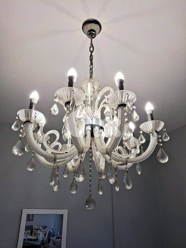 chandelier 0