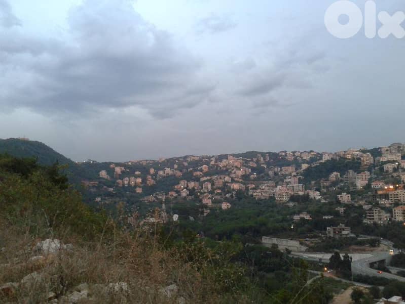 1000m2 land+mountain view 4sale in Jouret El balloutارض في جورة البلوط 0