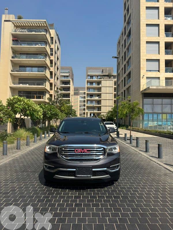 GMC Acadia 2018 company source 0