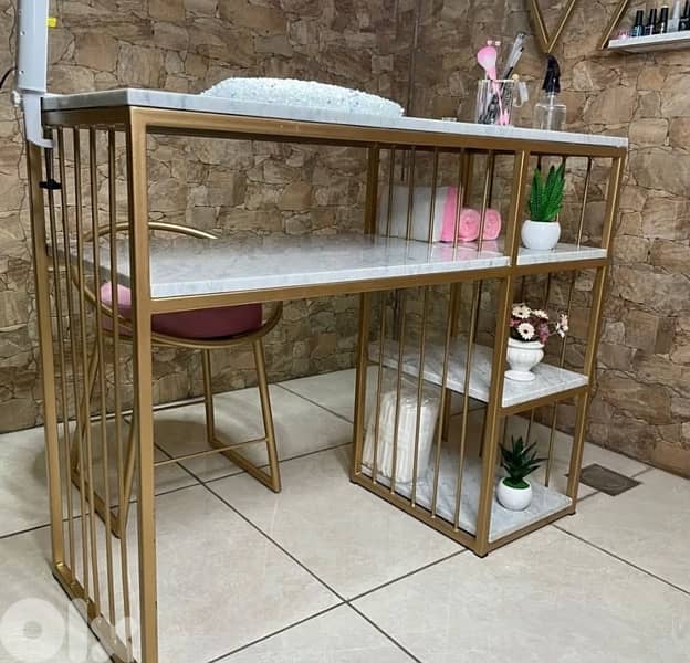 nail salon table with chairs 1