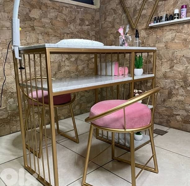 nail salon table with chairs 2