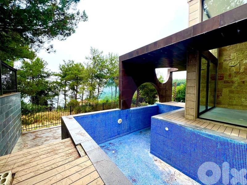 LUX Villa +Garden & Pool +View for sale in Tilal Chemlane- Aley -عاليه 0