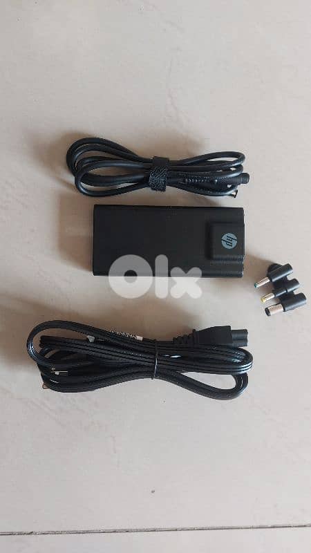 HP / Compaq original universal laptops chargers 2