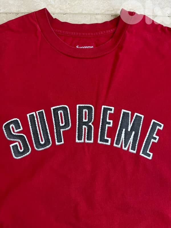 Authentic Supreme T-shirt 2