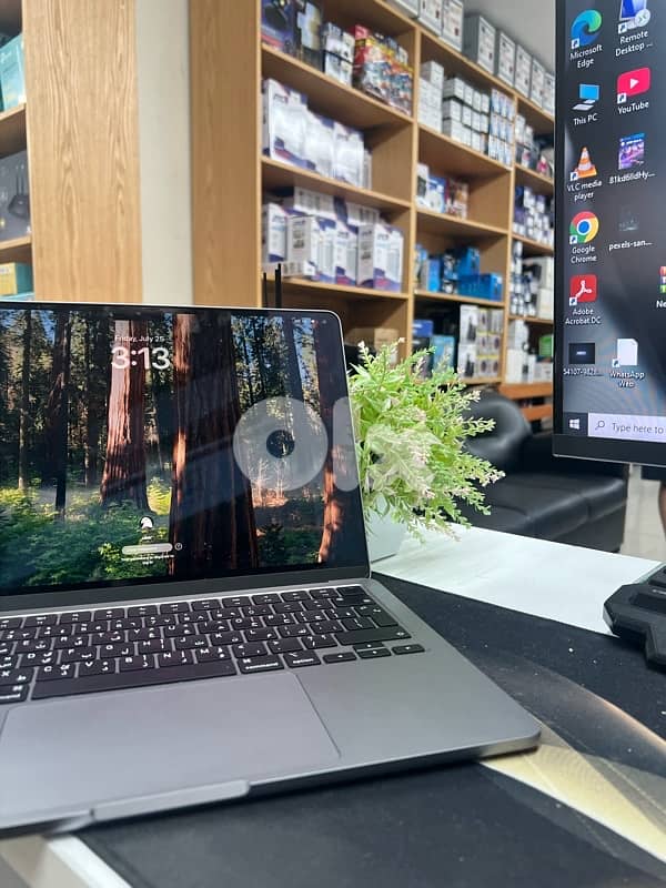 MacBook air m2 8gb ram  512gb 1