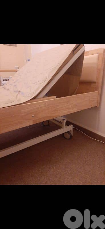 electric medical bed new fo rent 1