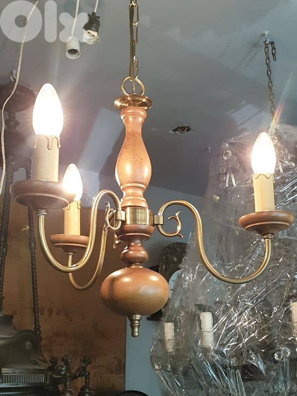 bronze and wood 3 lamps chandelier 0
