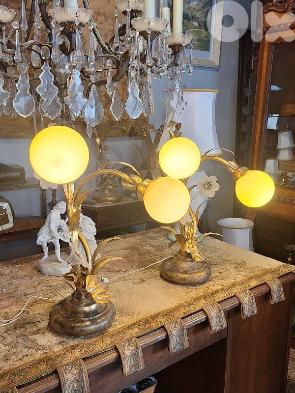 pair of flower shaped opaline lamps 0