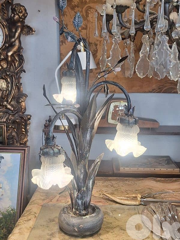 flower shaped ferfoje lamp 1