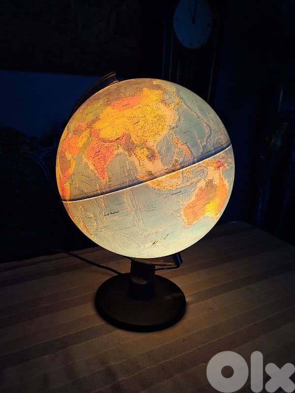 arabic domme globe 0