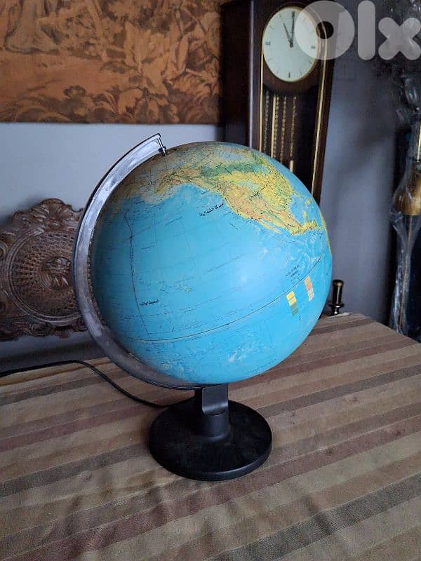 arabic domme globe 2