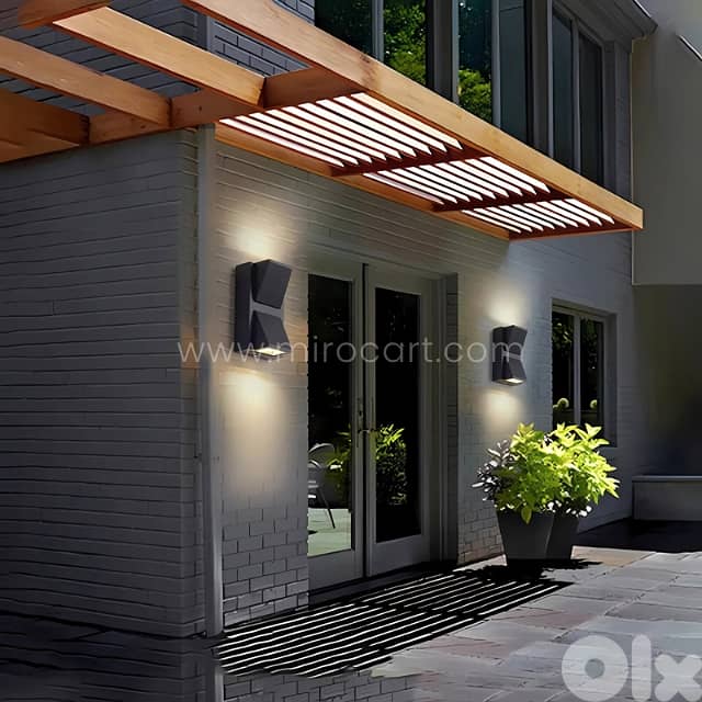 Modern Up & Down Wall Light – Warm LED, IP65 for Garden & Patio 1