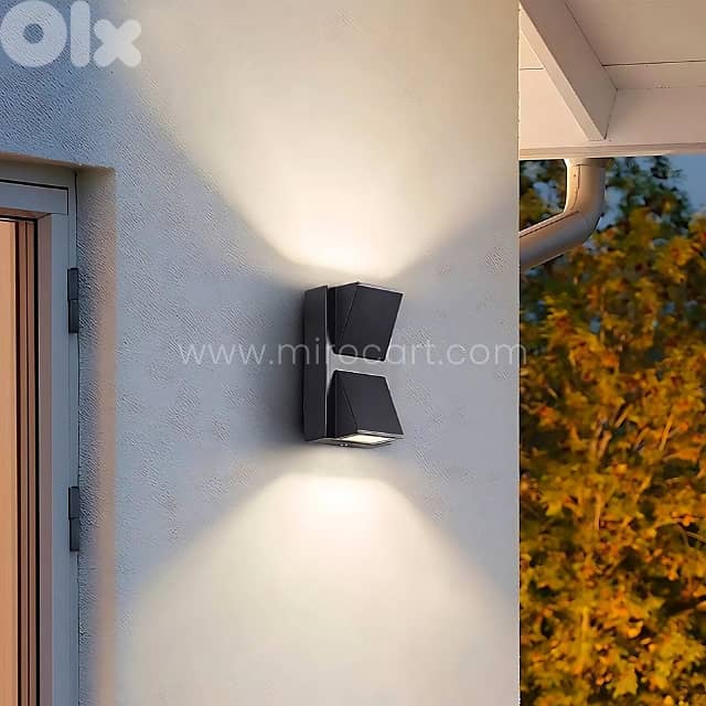 Modern Up & Down Wall Light – Warm LED, IP65 for Garden & Patio 5