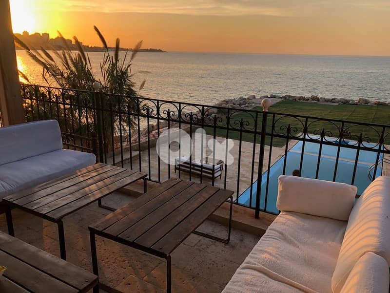 Seafront villa with commercial shops in the heart of Jounieh #6681 0