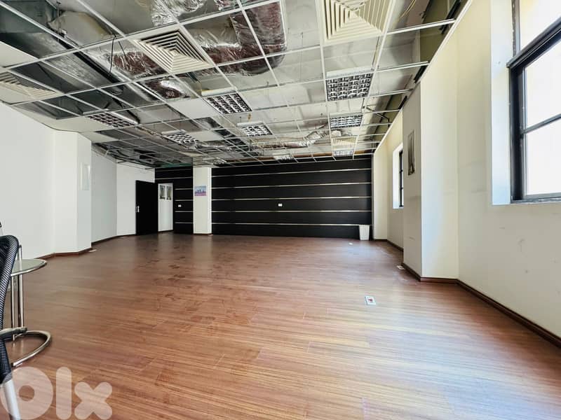 JH25-4258 Office 190m2 for rent in Downtown Beirut, $ 3,500 cash 0