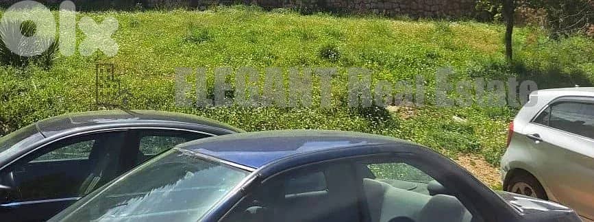 Prime location Land for Sale in Ain Aalaq 0