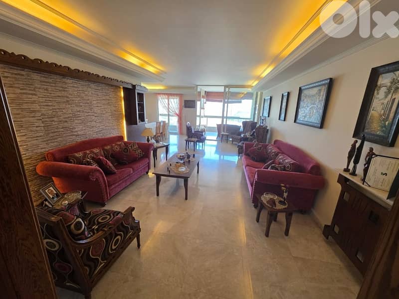 220 Sqm Apartment For Sale In Louaizeh شقة للبيع في الويزة شارع الوطى 0