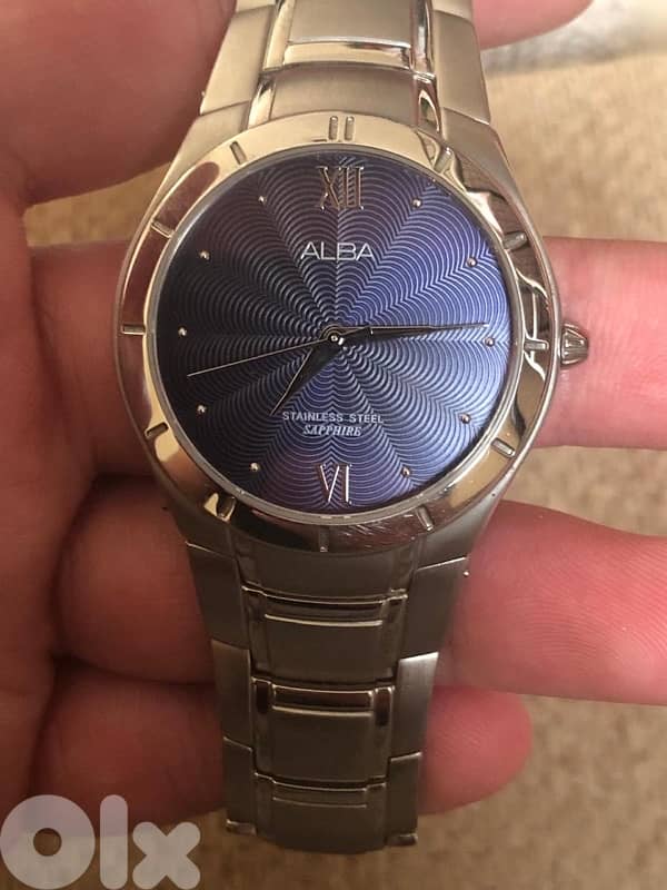ALBA WATCH ORIGINAL SAHPPIER CRYSTAL WORKING FINE 4