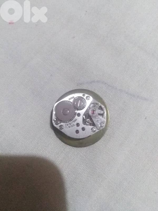 ساعه سوسريه قديمه 5