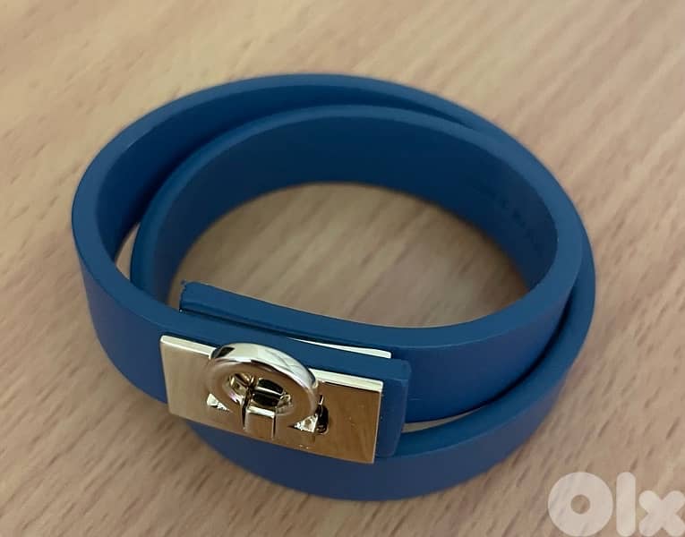 ferragamo bracelet 0