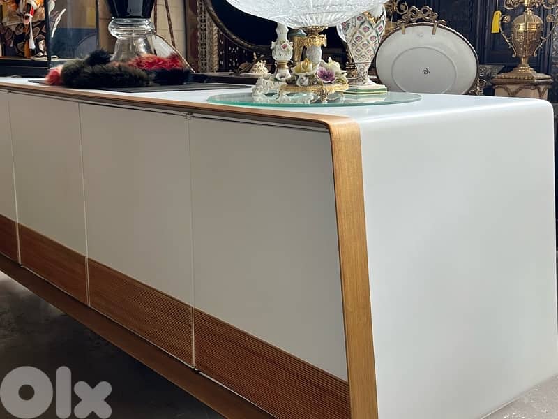 vintage dersoir white and good 5