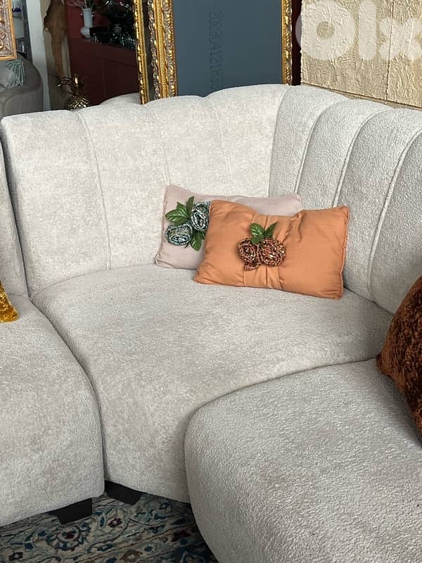 living room corner 6