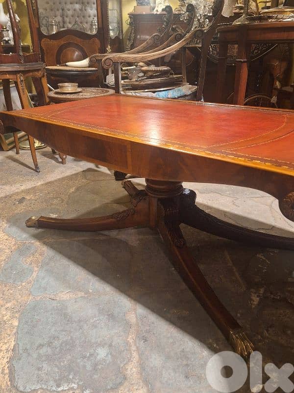 leather top english coffee table 3
