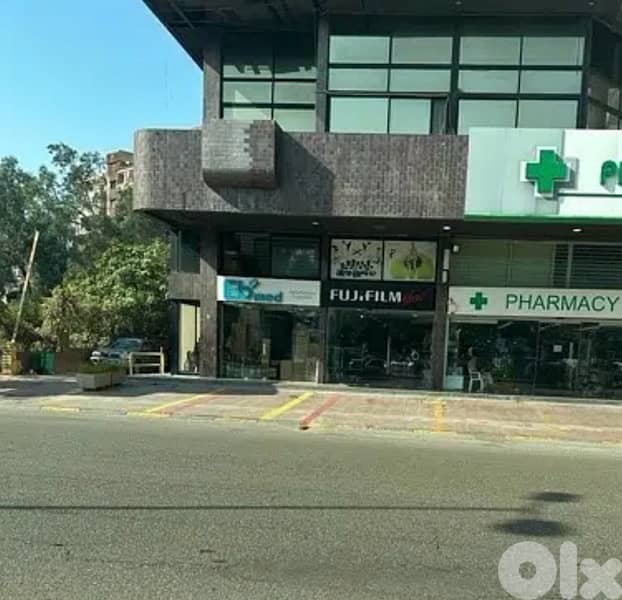 محل للاجار، ميرناالشالوحي. showroom for rent , mirna chelouhi highway. 0