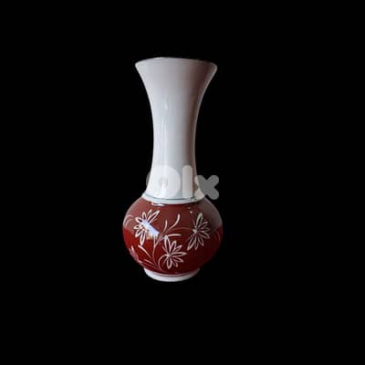 Vintage Porcelain Vase - 20$