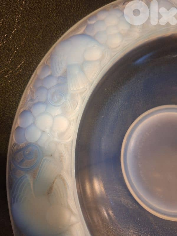 French Art Glass Opalescent Bowl Sign P. D'AVESN Lalique 4