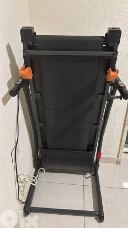 KStar Sport Treadmill almost new 4