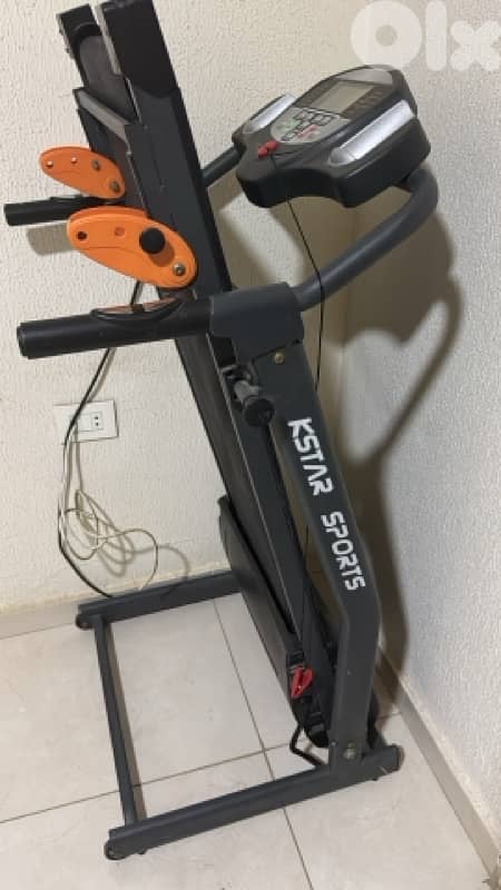 KStar Sport Treadmill almost new 5