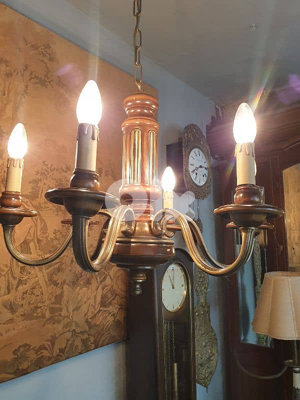 wood and brass chandelier 1