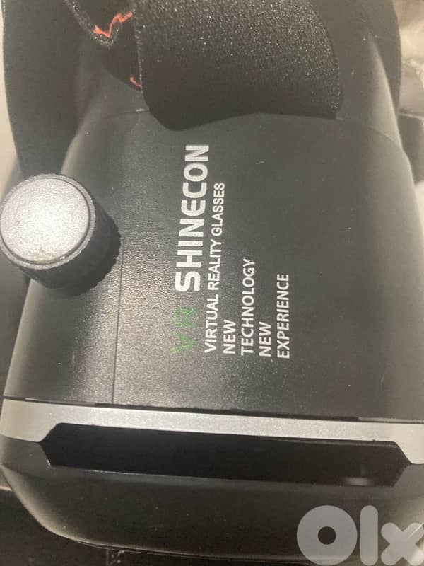 VR glasses 0