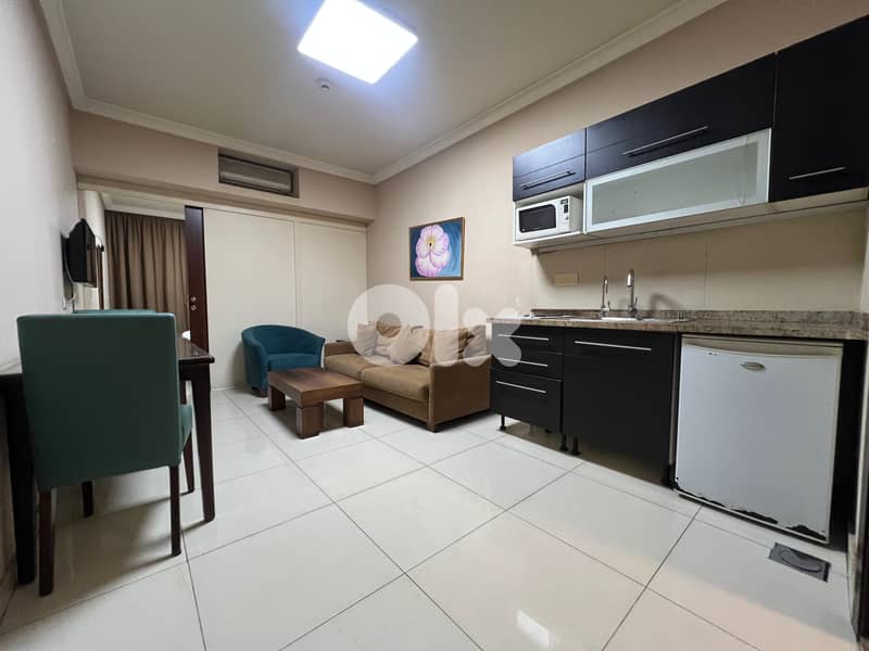 Furnished Studio for Rent in the Heart of Hamraستوديو مفروش للإيجار 0