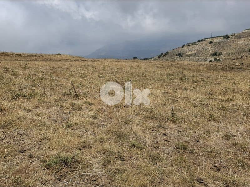 1800m2  3 Flat Lands in Zaarour,metn عقار للبيع في الزعرور ،المتن 1