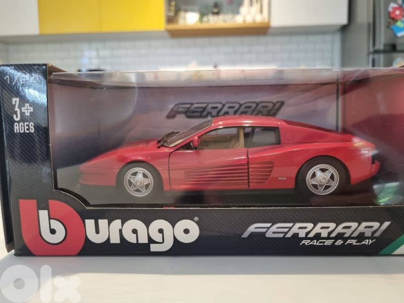 Burago Ferrari 1:24 2