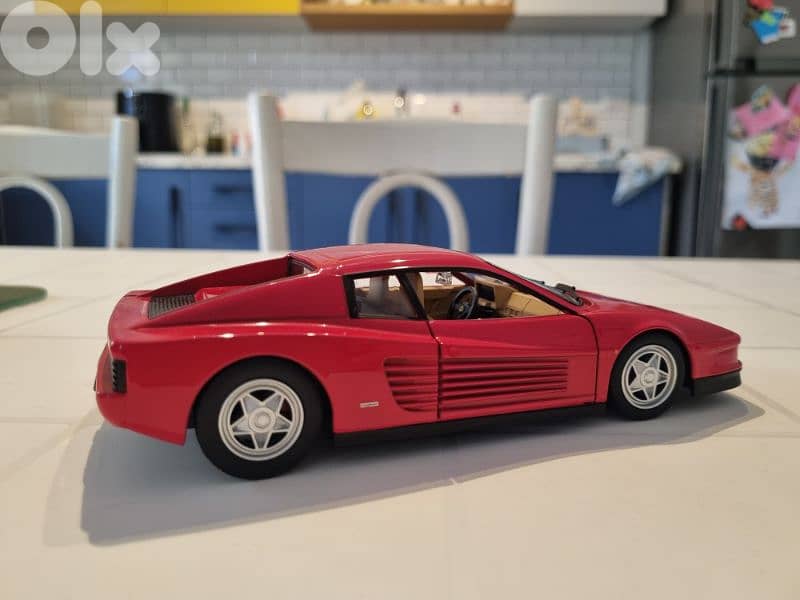 Burago Ferrari 1:24 3