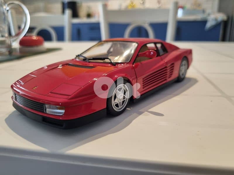 Burago Ferrari 1:24 4
