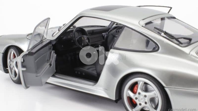 Porsche 911 (993) Carrera 4S 1996 diecast car model 1;18 6