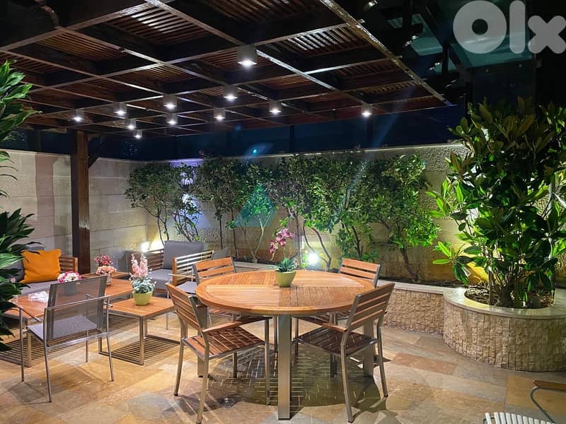 300m2 apartment+terrace for sale in Mar Takla - شقة للبيع في مار تقلا 0