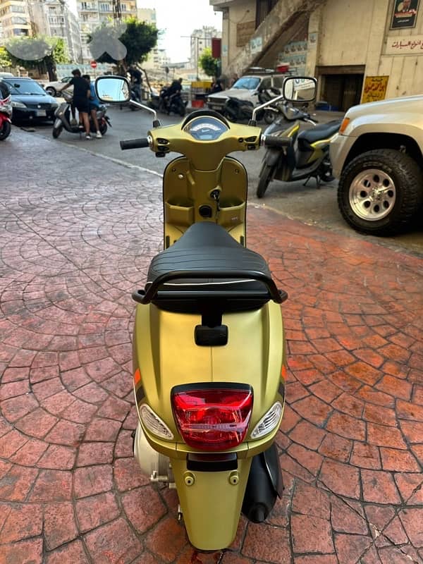 vespa VXL 150 Cc 2025 1