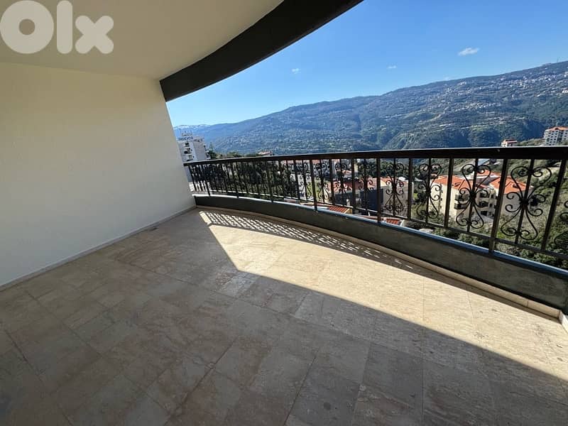 3-Bedroom Apartment for Sale in Ajaltoun 218 sqm with Mountain View 0